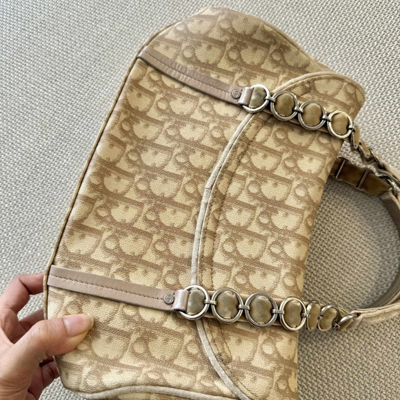 Dior Romantique Handbag - Picture 13 of 16